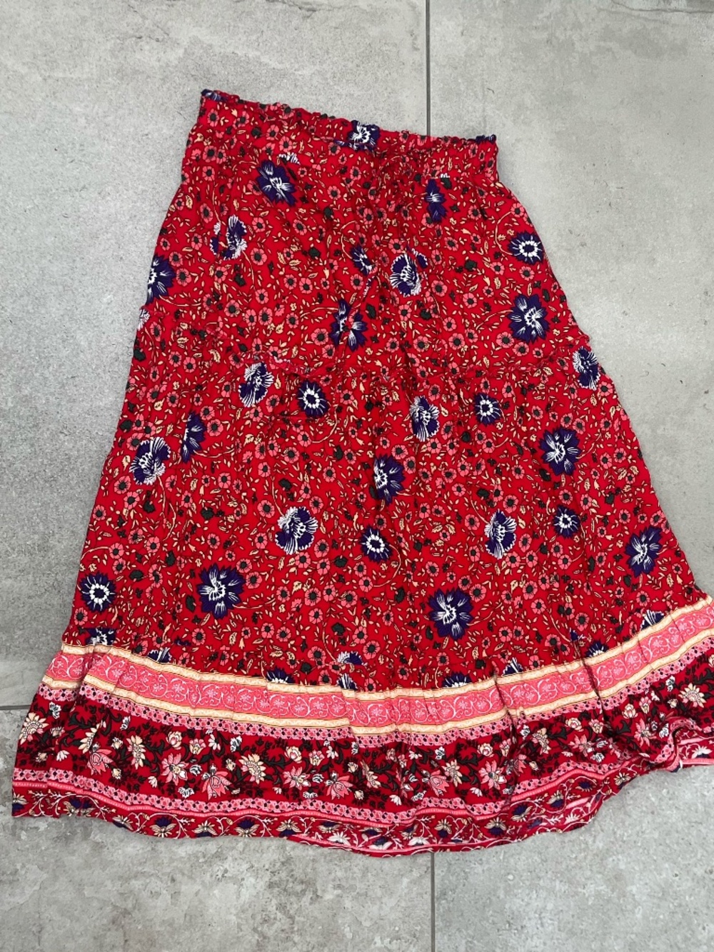 Bohemian Red Floral Medium Skirt